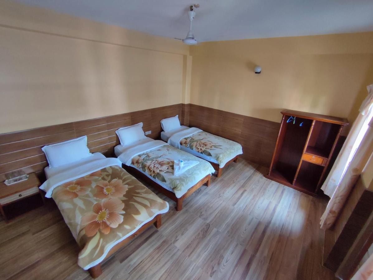 Hotel The Mountain House Pókhara Pokoj fotografie